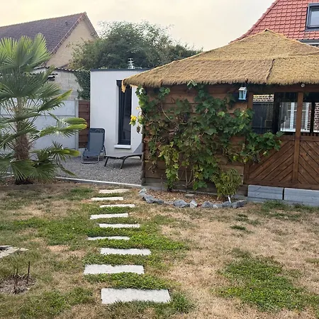 Le Trésor De Jr , Privatif Et Piscine Tilques